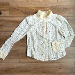 Anthropologie lace top, size 10. Fits small.